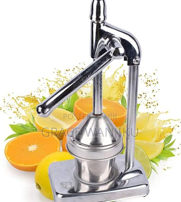Heavy Duty Metallic Manual Citrus Juicer Stand Machine