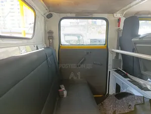 Mitsubishi Fuso Canter Double Cabin