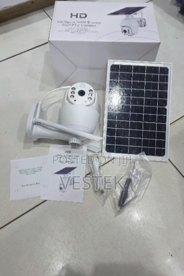 4mp Solar Powered PTZ Outdoor Wireless Camera With Simcard
