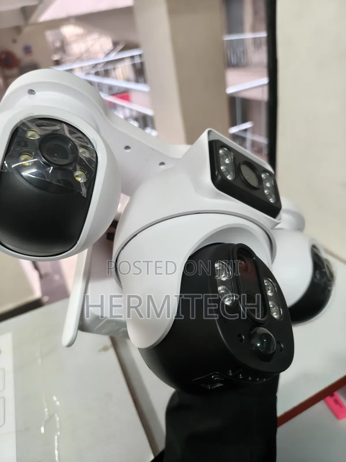 Solar Camera 4g Sim Outdoor 4-Lens Pir Human and Sound Detection