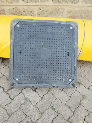 Heavy Duty Lockable Reinforced Manhole Cover