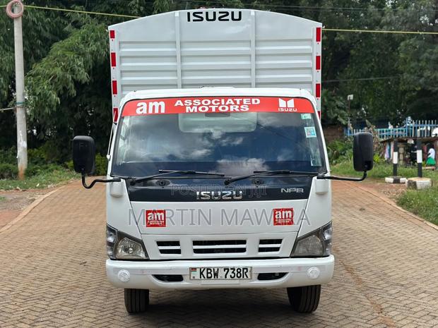 Isuzu NPR 2012 - thumbnail 8