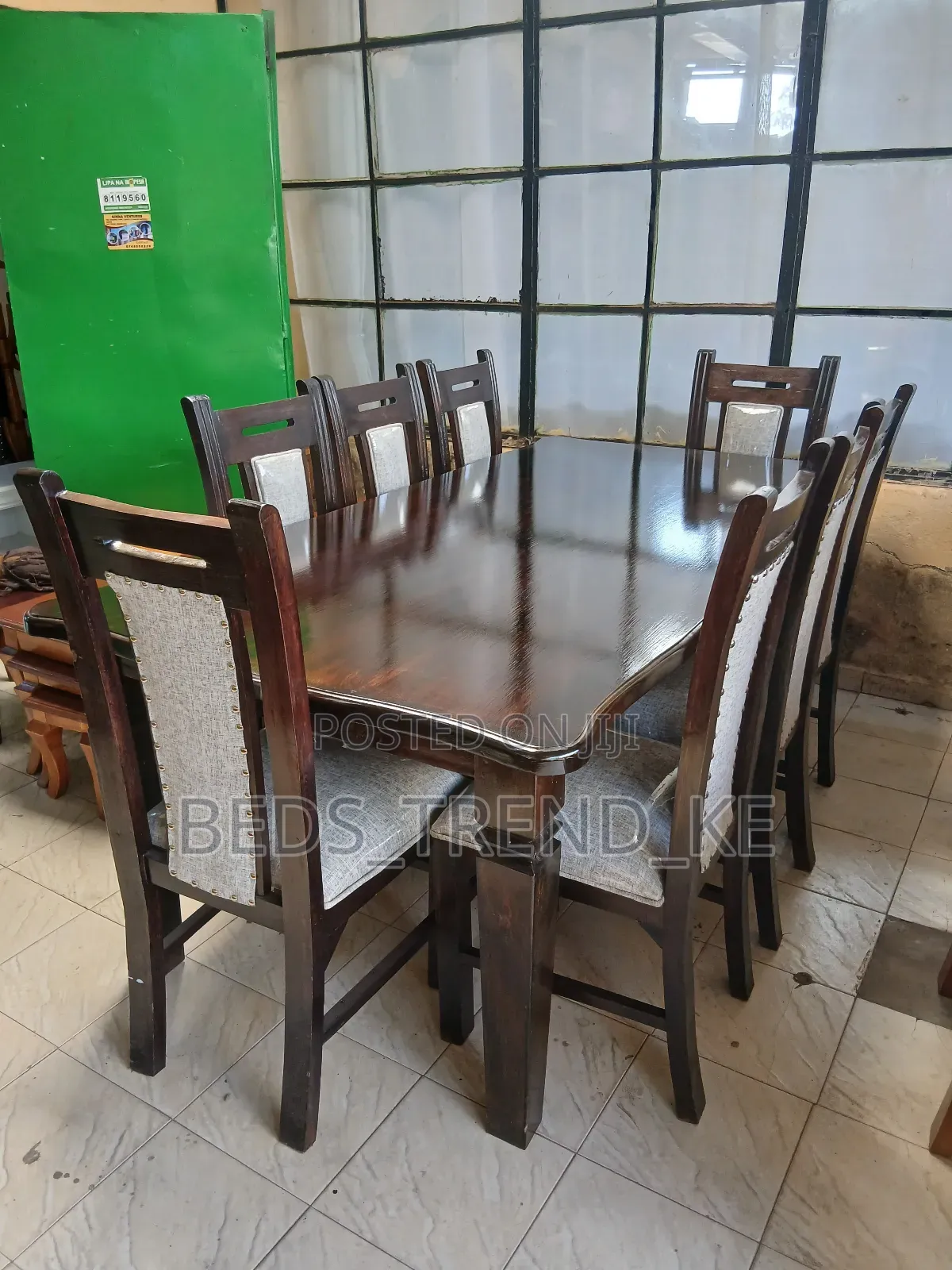 Modern Natural 8 Seater Dinning Set