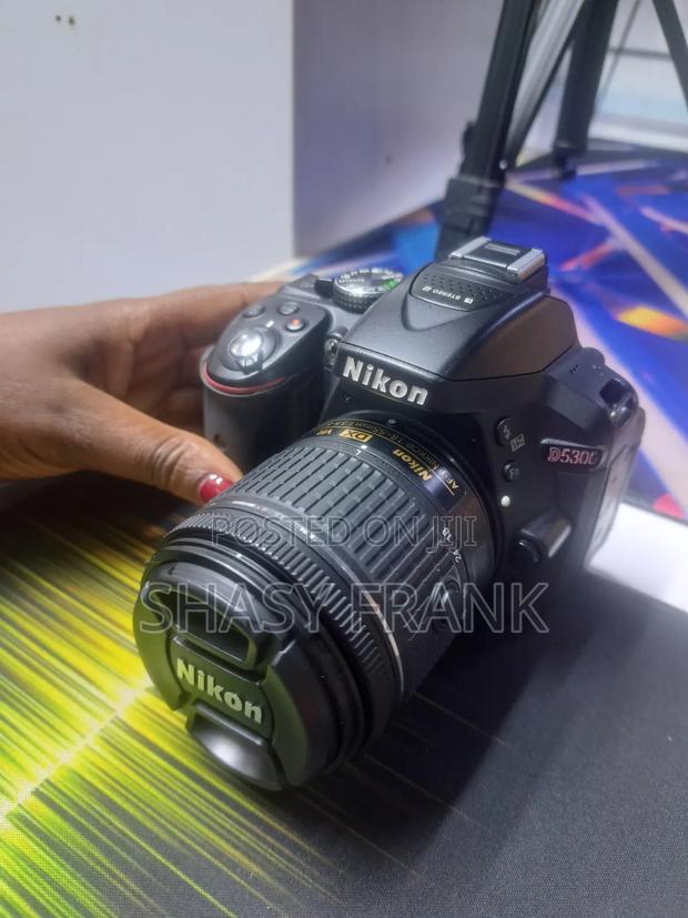 Nikon D5300 Camera - main view