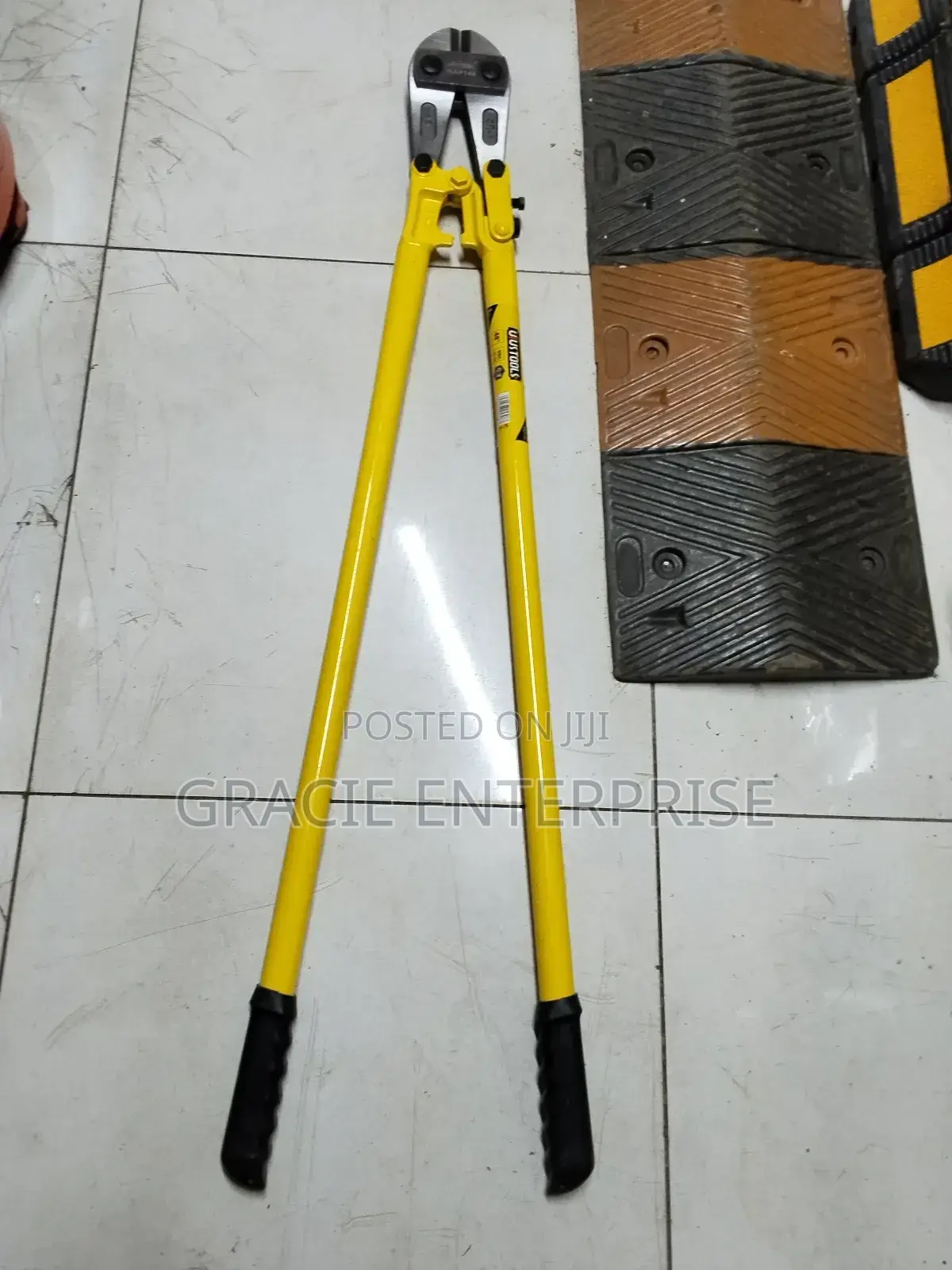 Bolt Cutter