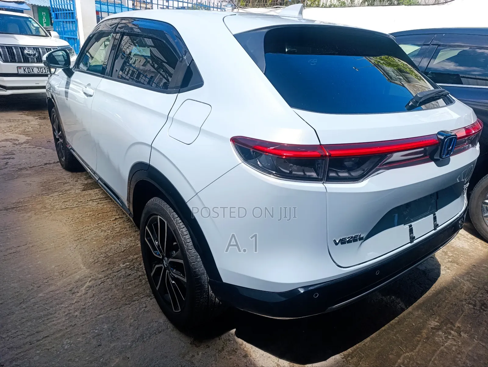 Honda Vezel 2021 White