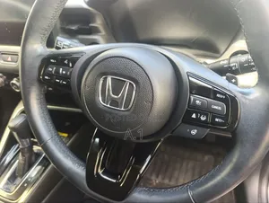 Honda Vezel 2021 White