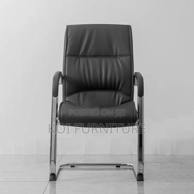 Office Chair : Executive Black Visitor Office Seat - thumbnail 4