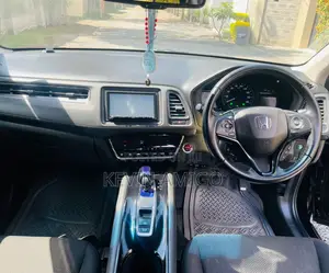 Honda Vezel 2017 Black