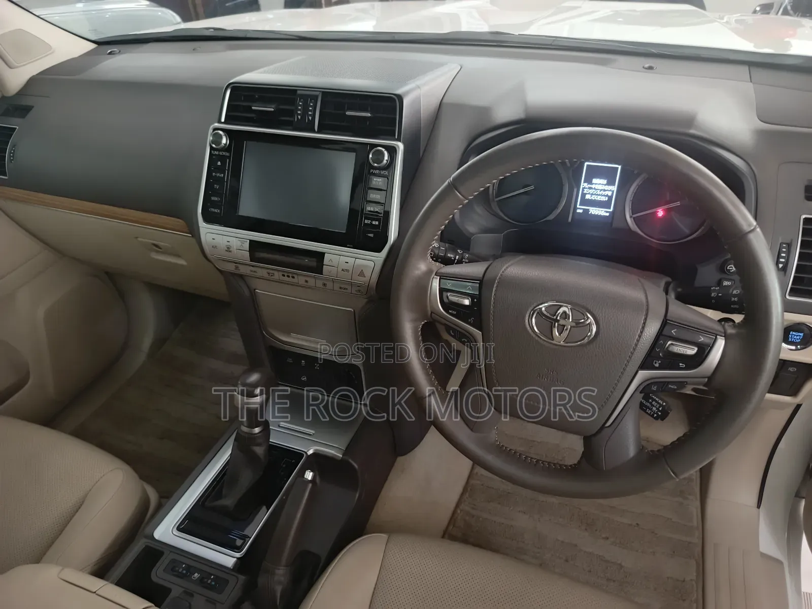 Toyota Land Cruiser Prado 2019 White
