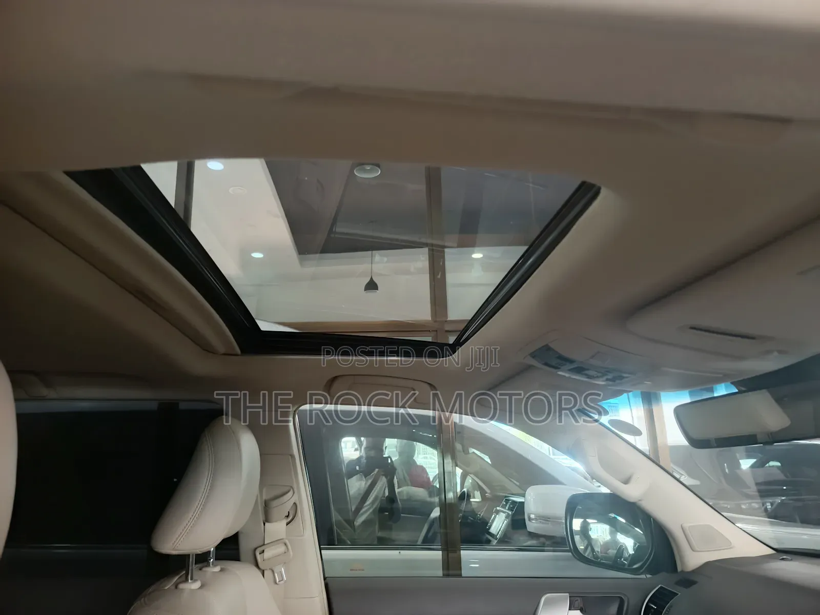 Toyota Land Cruiser Prado 2019 White
