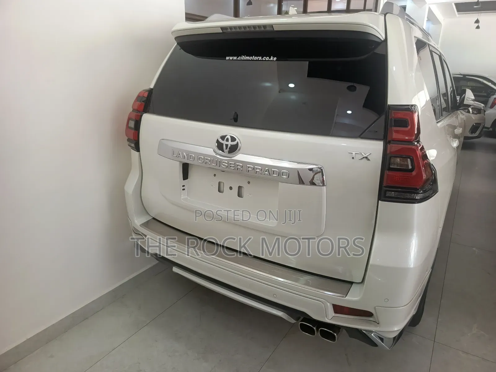 Toyota Land Cruiser Prado 2019 White