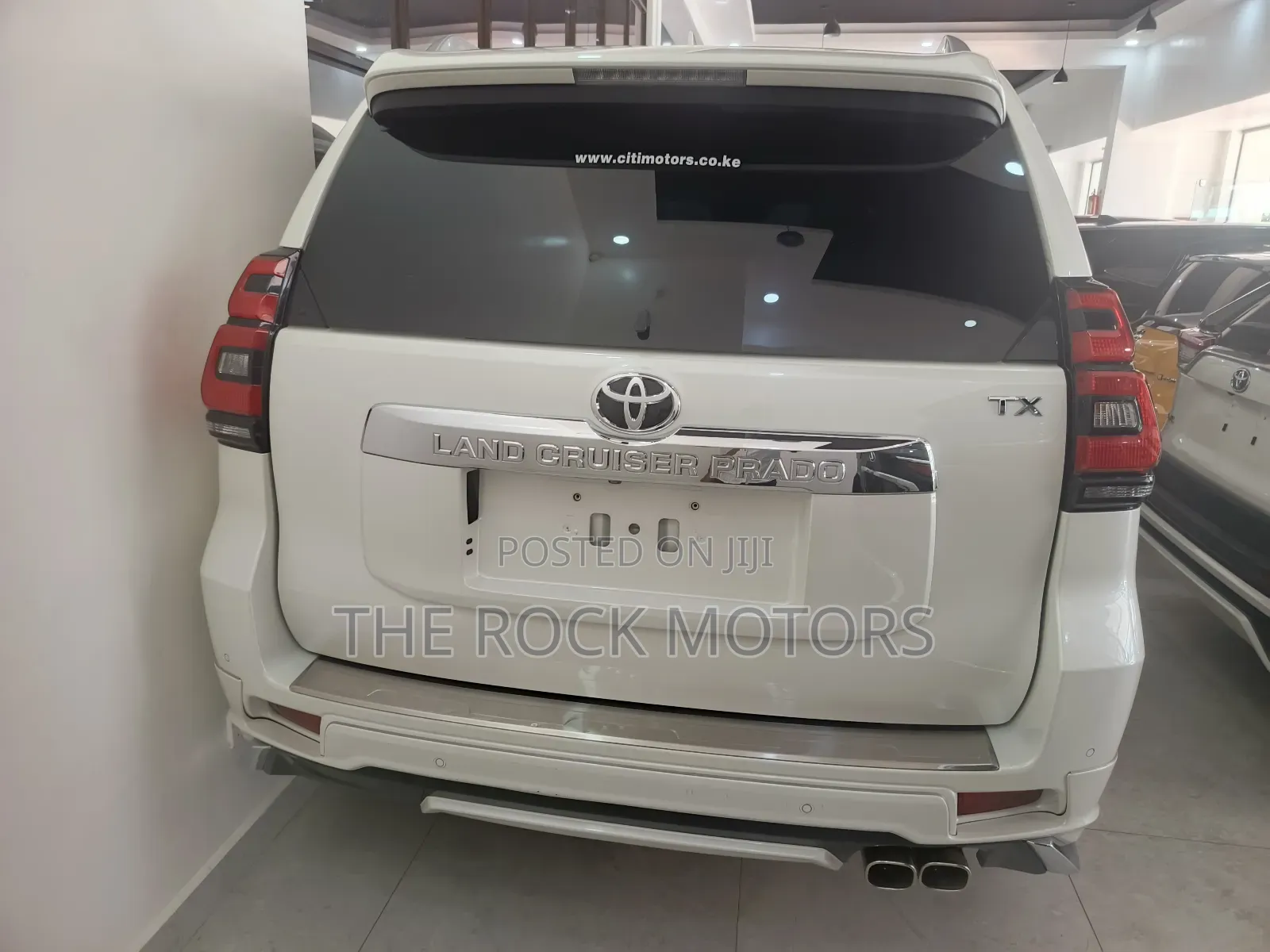 Toyota Land Cruiser Prado 2019 White