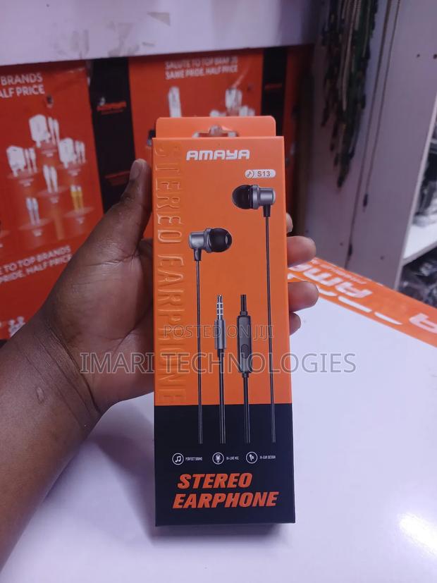 Amaya Stereo Earphone S13