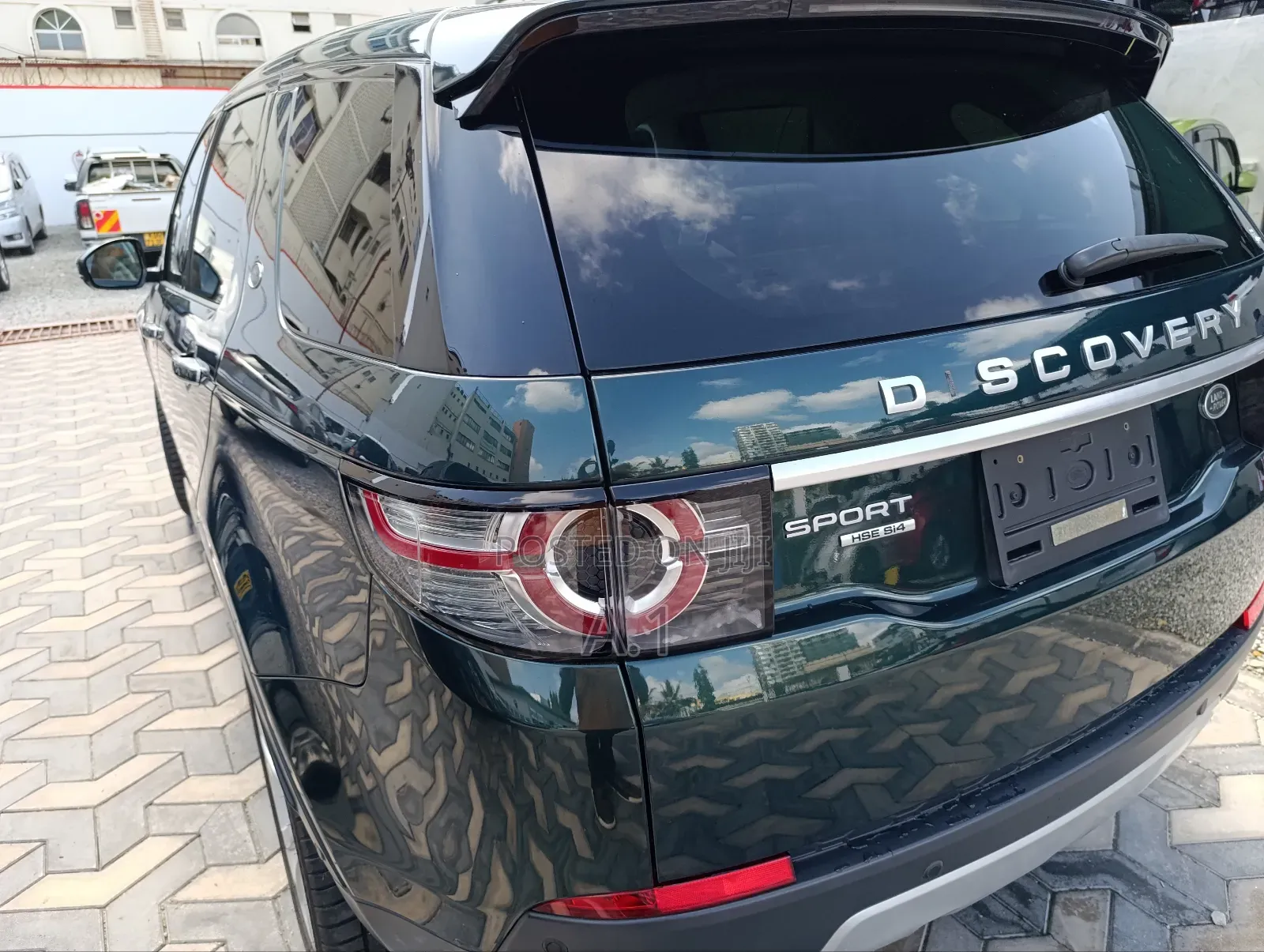 Land Rover Discovery Sport HSE 2019 Green