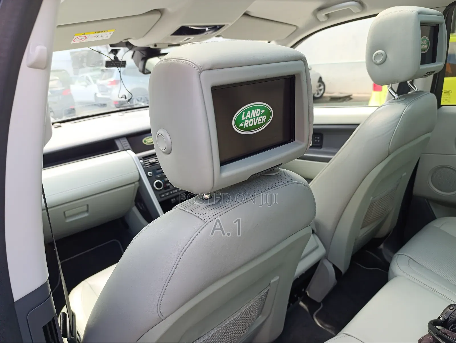 Land Rover Discovery Sport HSE 2019 Green