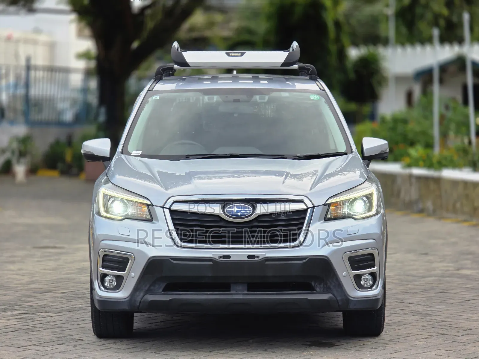 Subaru Forester 2019 Silver