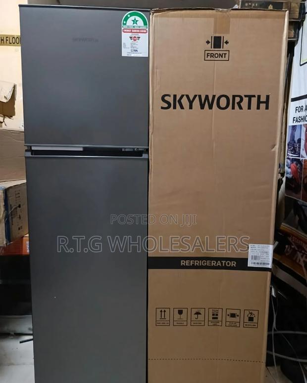 Skyworth 158l Top Freezer Fridge – Energy Saving