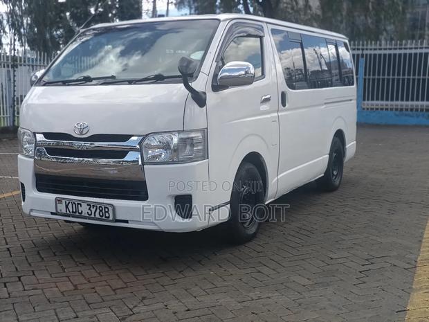 Toyota HiAce 2014 White - thumbnail 3