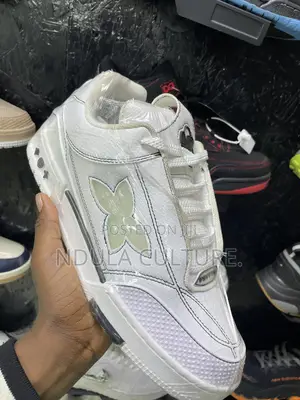 Louis Vuitton Trainer Skate Sneakers