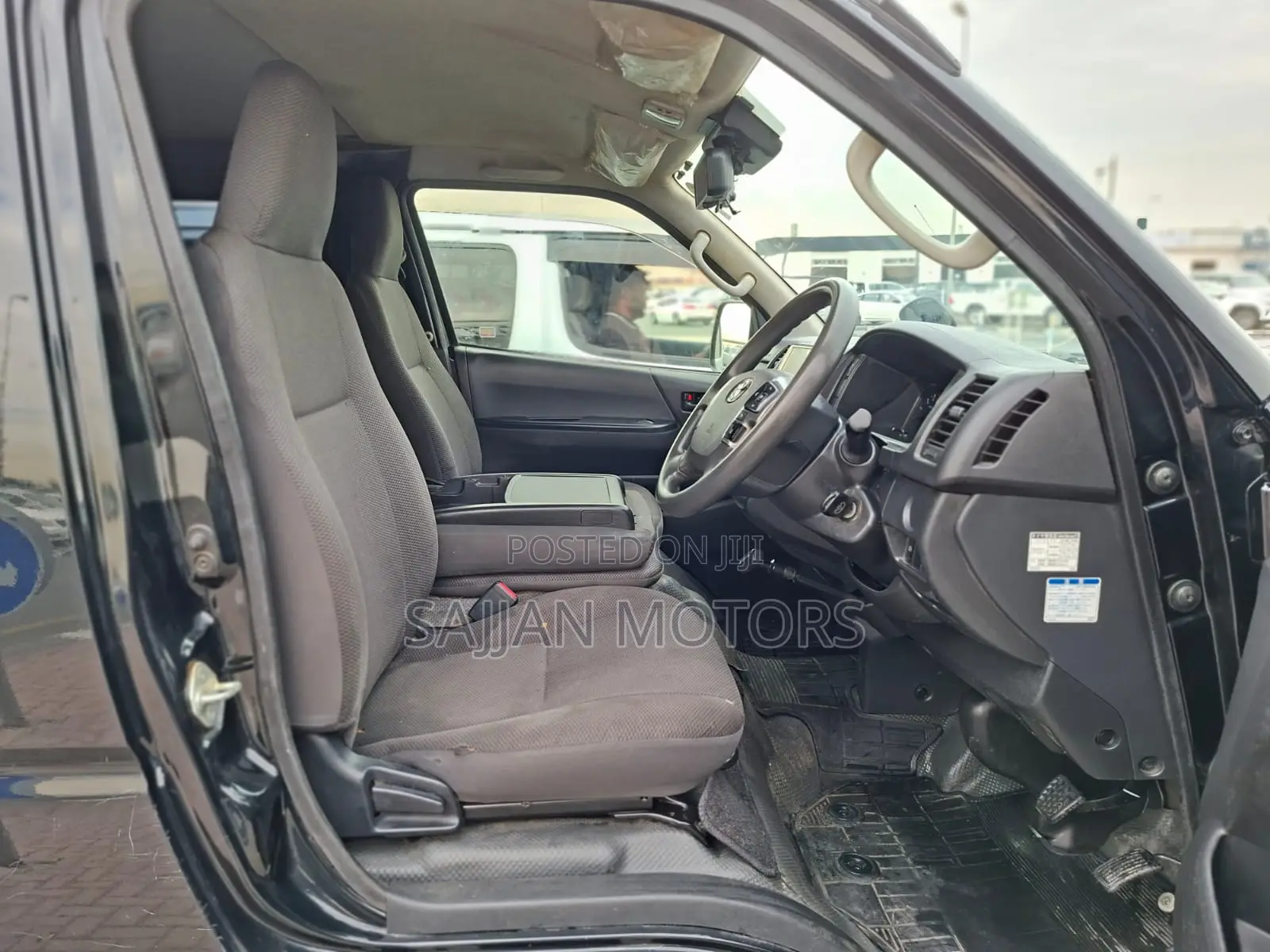 Toyota HiAce 2020 Black