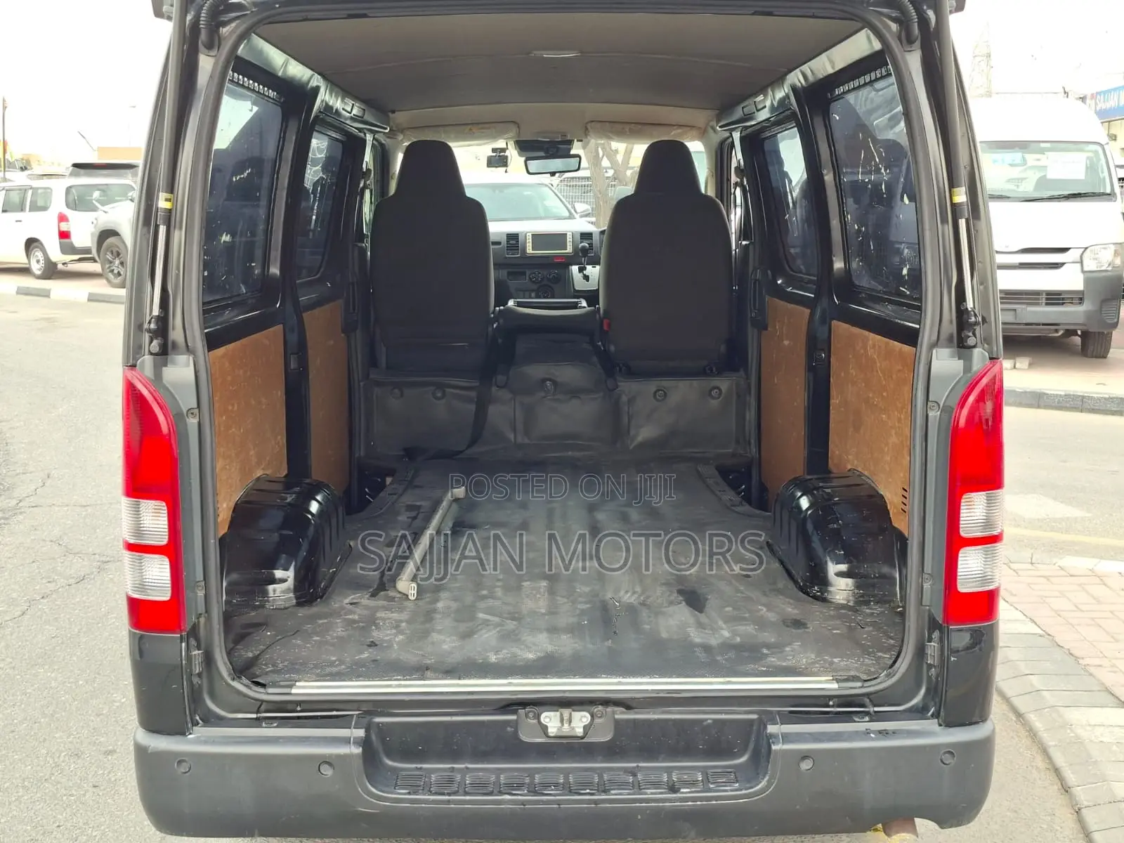 Toyota HiAce 2020 Black