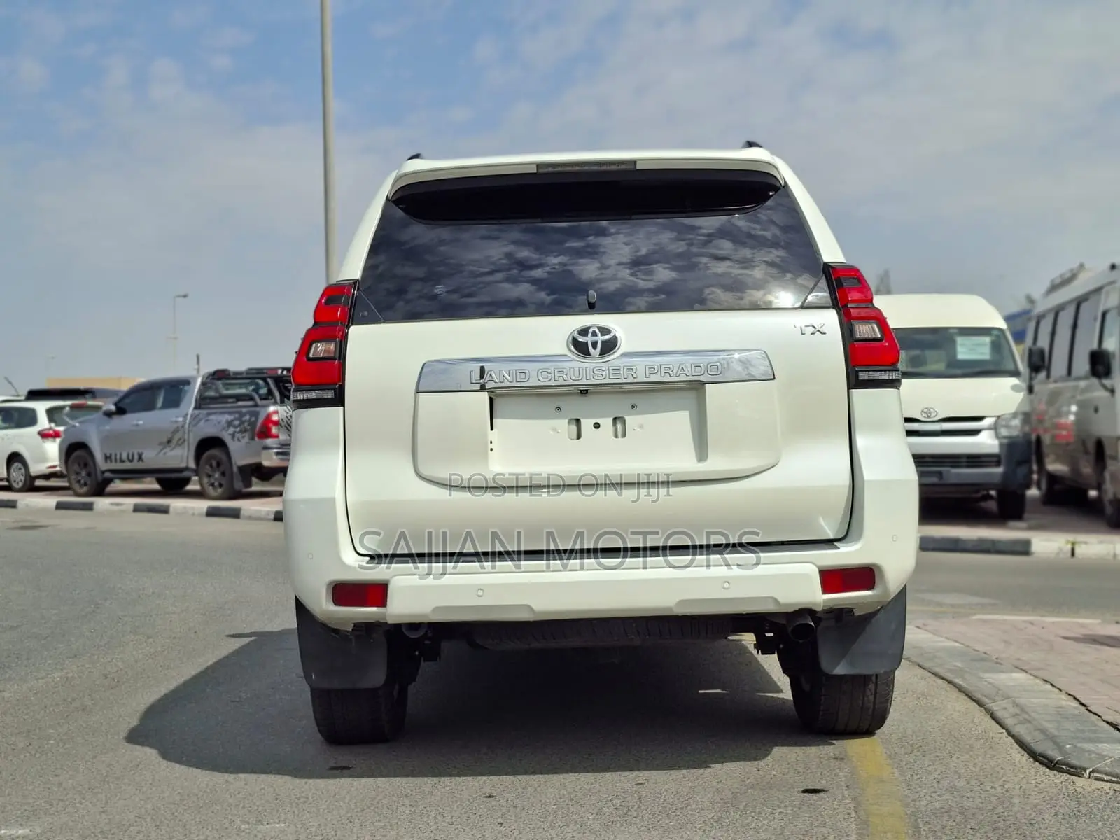 Toyota Land Cruiser Prado 2.8 2021 White