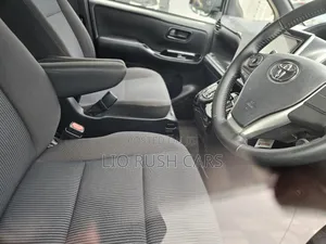 Toyota Noah 2018 Black