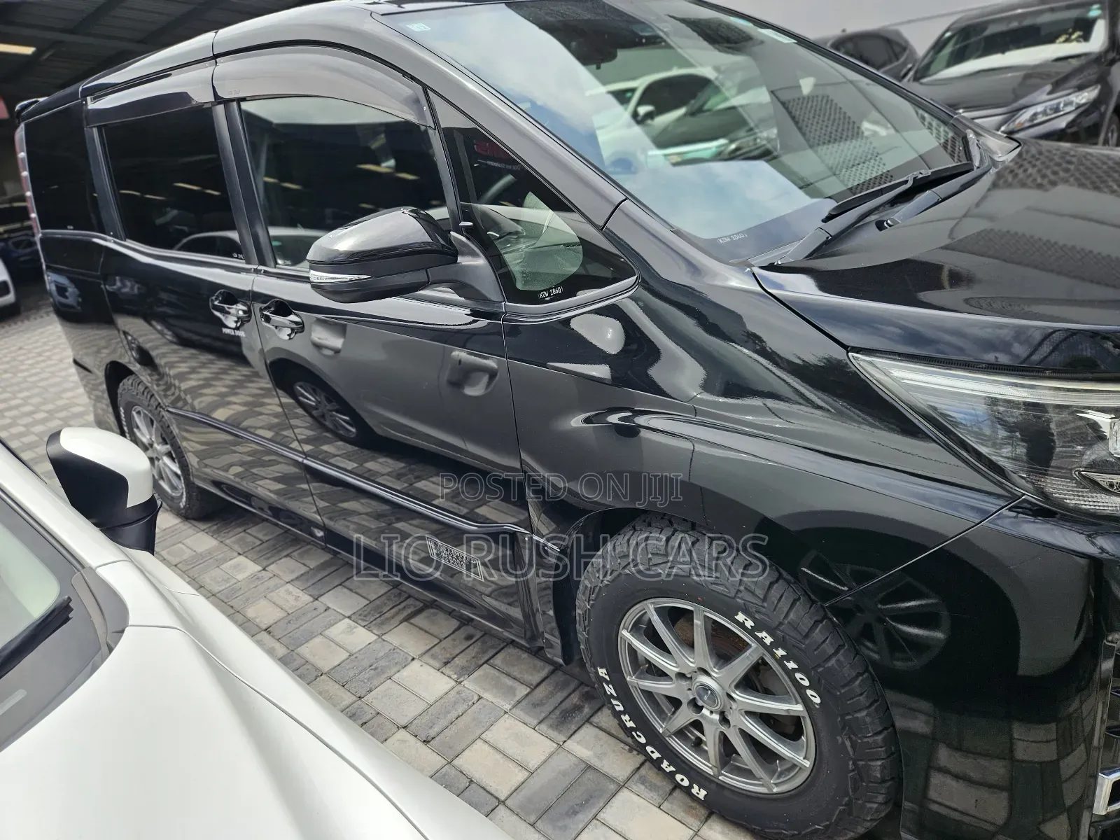 Toyota Noah 2018 Black