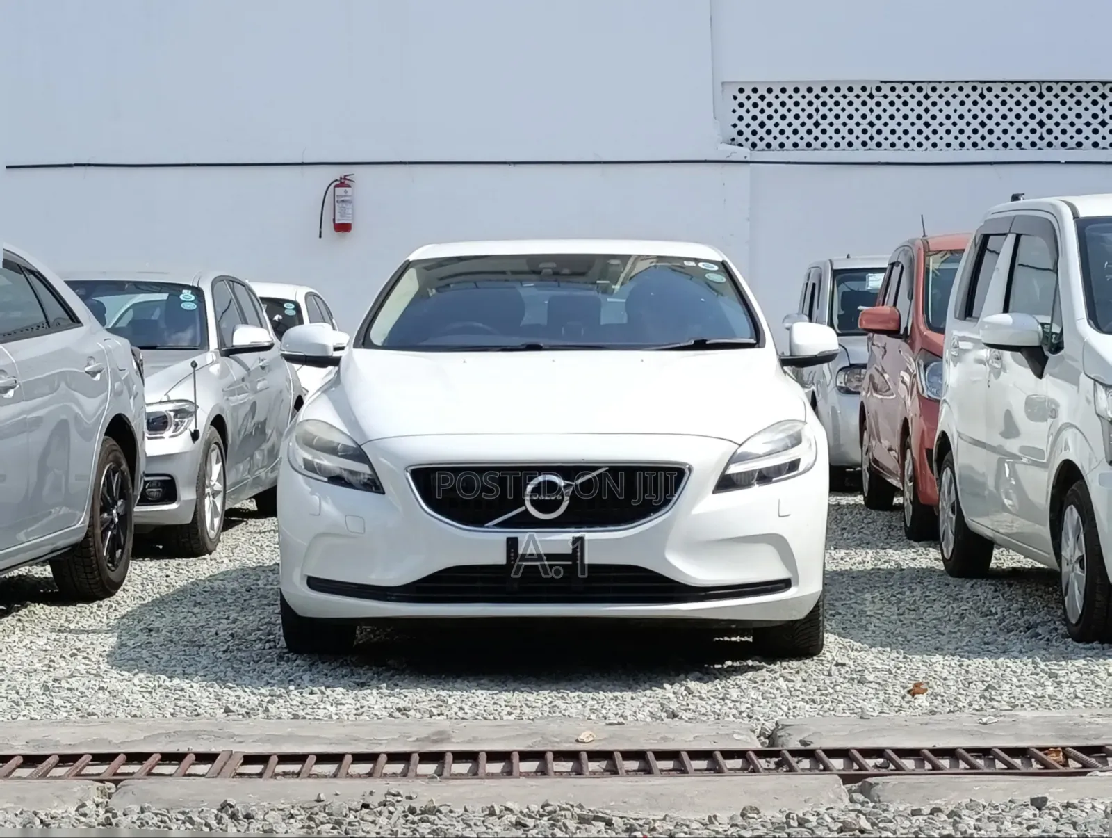 Volvo V40 2018 White