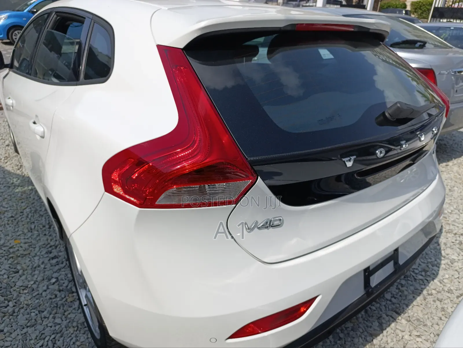 Volvo V40 2018 White