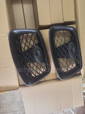 Subaru Impreza N12 Grill