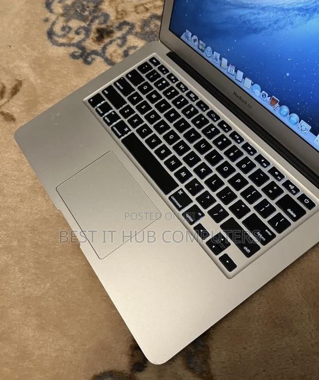 Laptop Apple MacBook Air 2011 4GB Intel Core i5 SSD 128GB - thumbnail 2