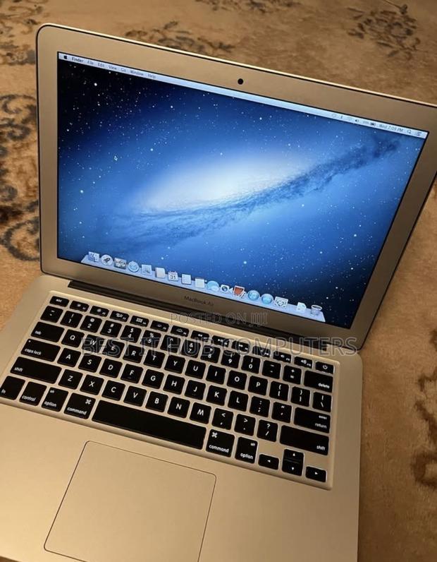 Laptop Apple MacBook Air 2011 4GB Intel Core i5 SSD 128GB - thumbnail 3