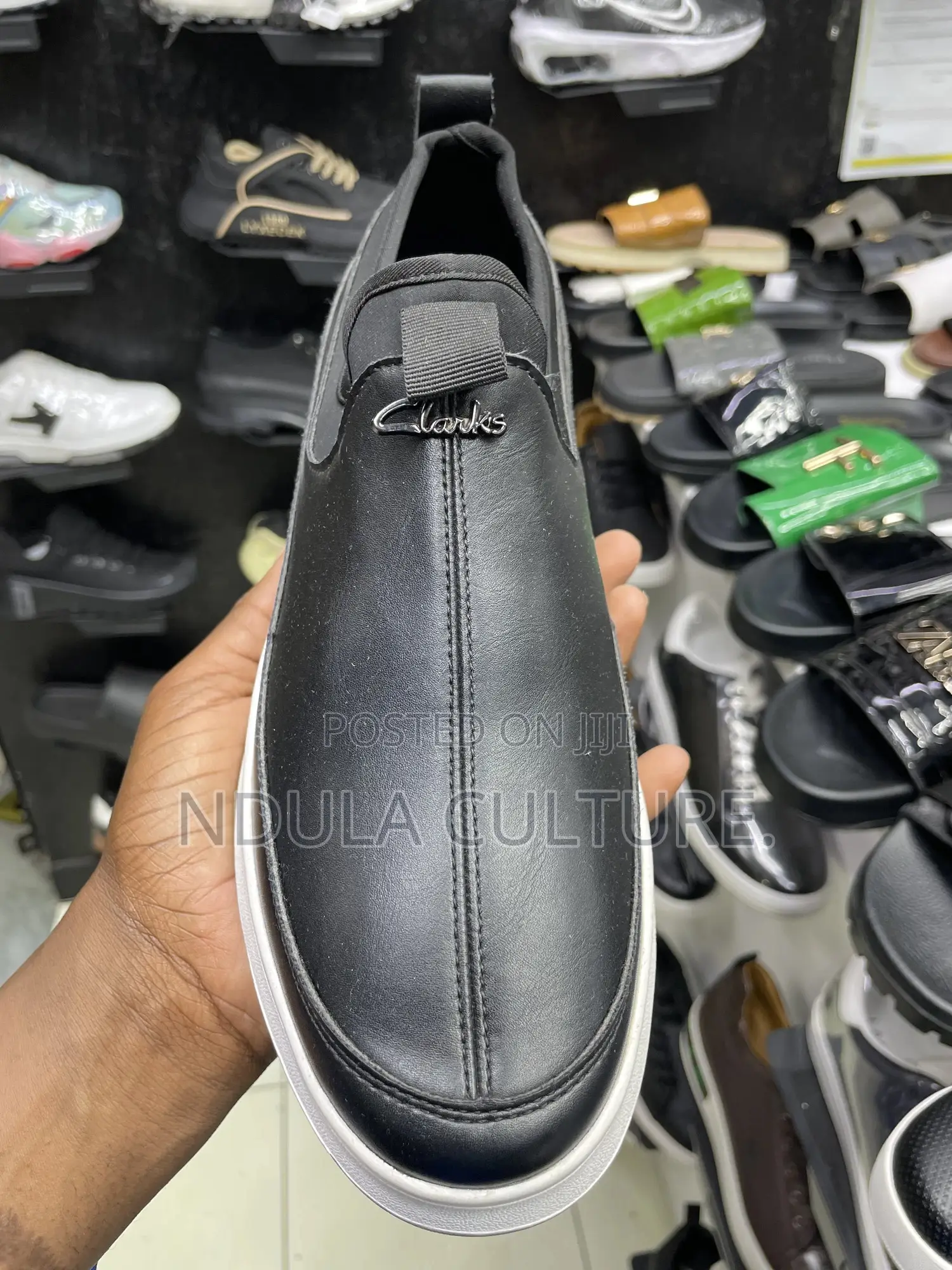 Clarks Slip ~On Casuals