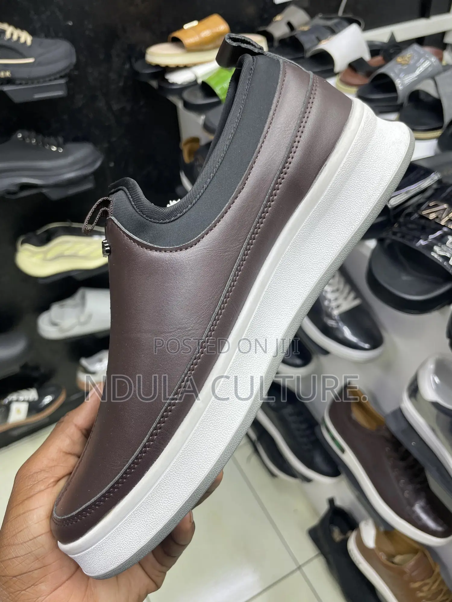 Clarks Slip ~On Casuals