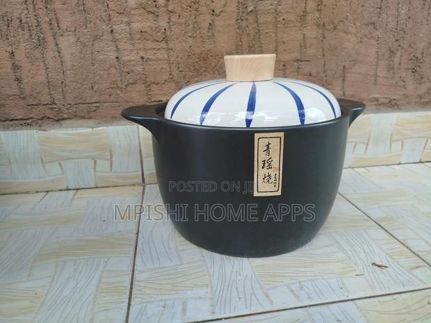 Japanese-Style Ceramic Cooking Pot - main view