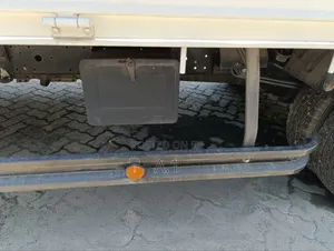 Hino Dutro Long Chase