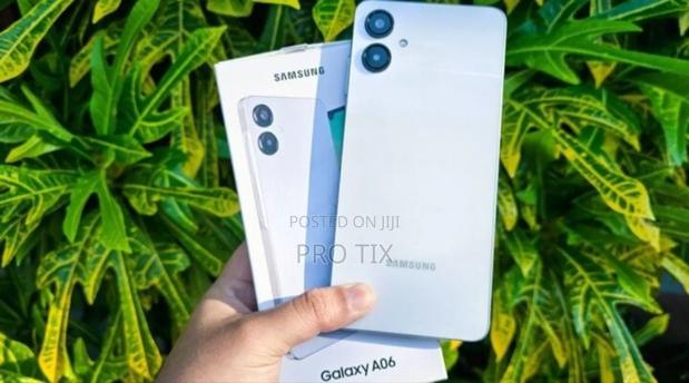 New Samsung Galaxy A06 64 GB Black - thumbnail 2