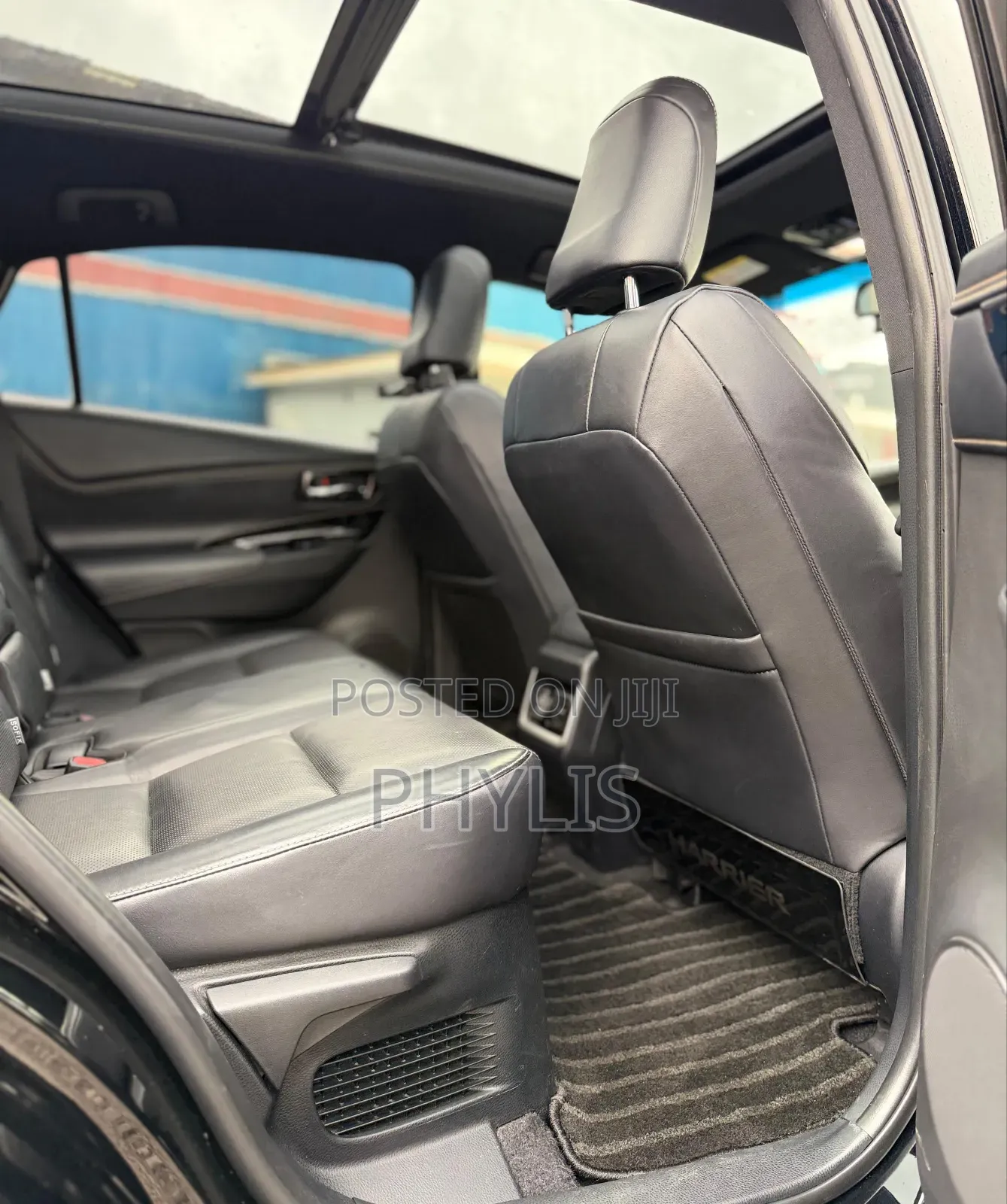 Toyota Harrier 2.0 2019 Black
