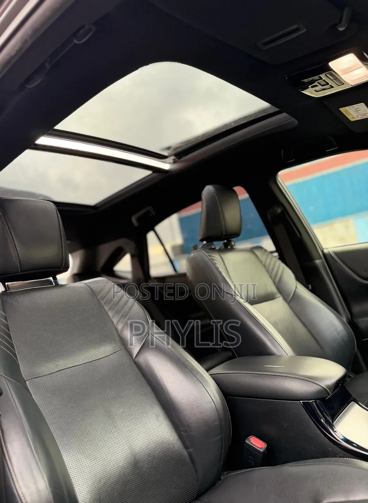 Toyota Harrier 2.0 2019 Black