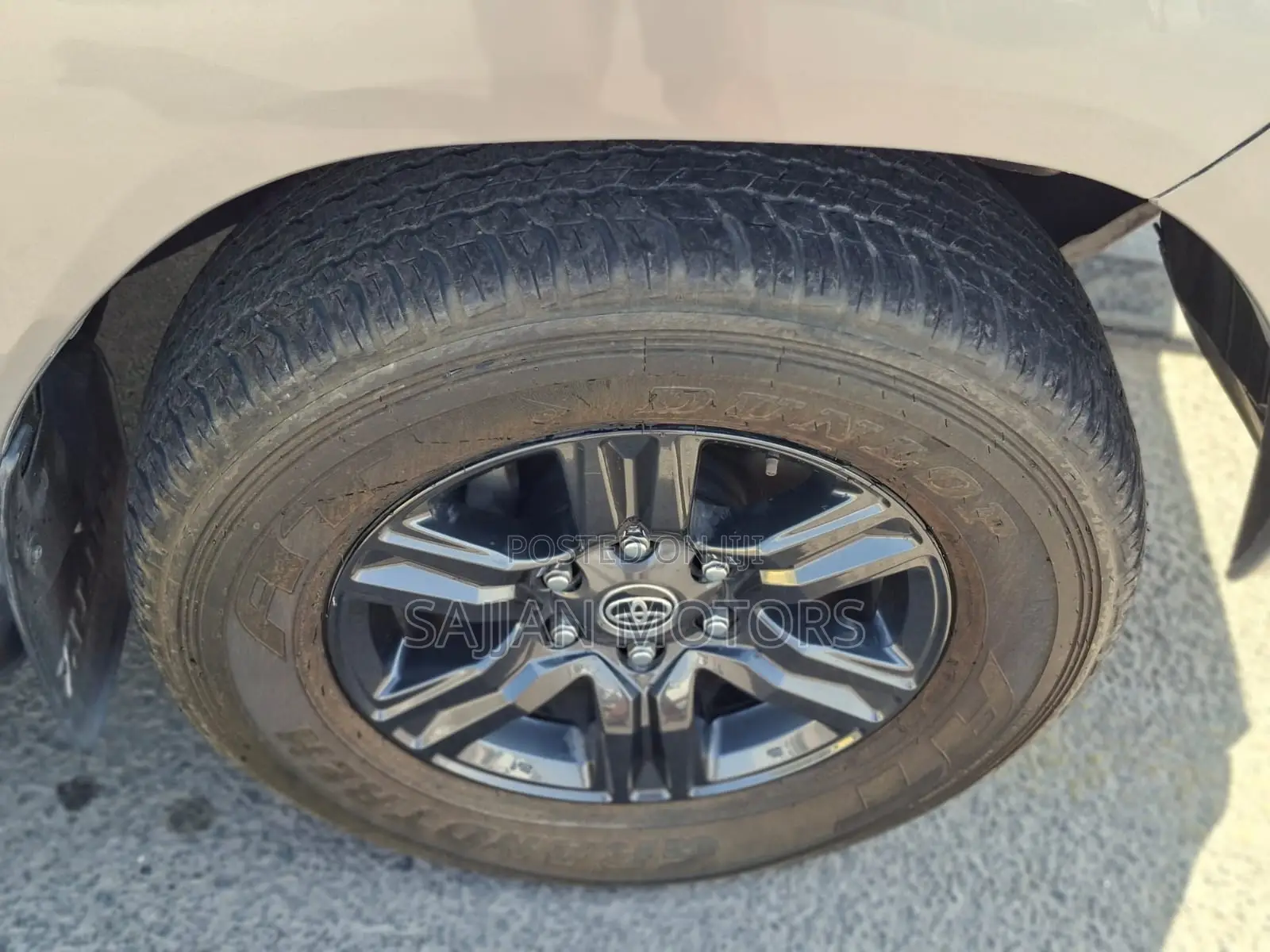 Toyota Hilux 2.4 Diesel 2020 Silver