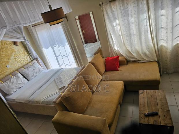 Studio in Ngara Airbnb - thumbnail 5