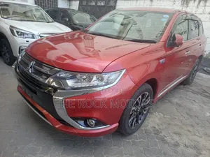 Mitsubishi Outlander 2019 Red