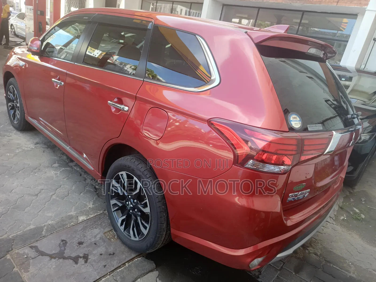 Mitsubishi Outlander 2019 Red