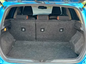 Toyota Auris 2017 Blue