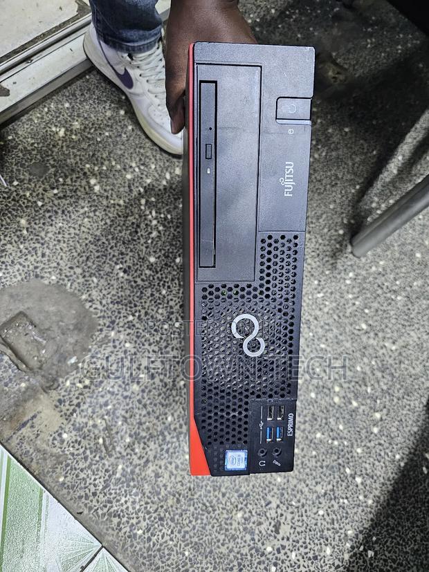 Desktop Computer Fujitsu Esprimo P557/power 8GB Intel Core i5 HDD 160GB - thumbnail 3