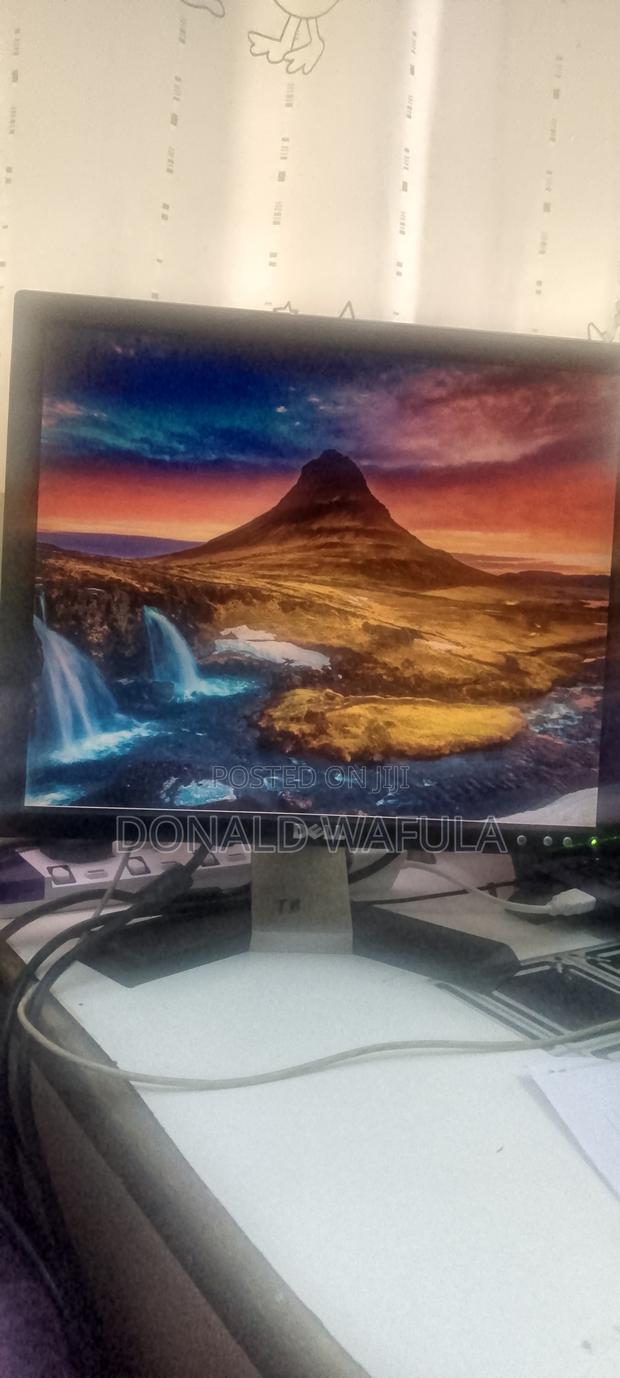 Dell Monitor - thumbnail 3