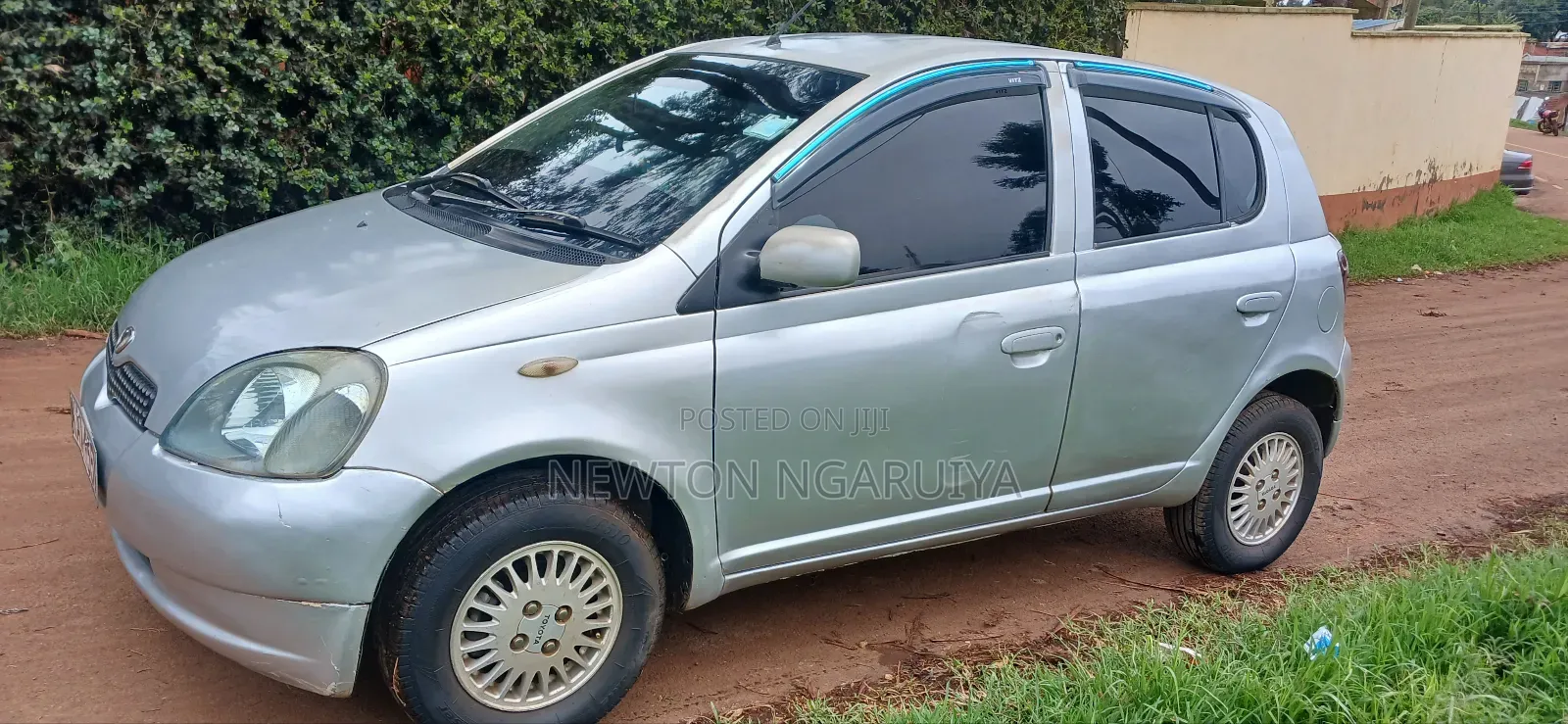 Toyota Vitz 1.0 FWD 5dr 2002 Silver
