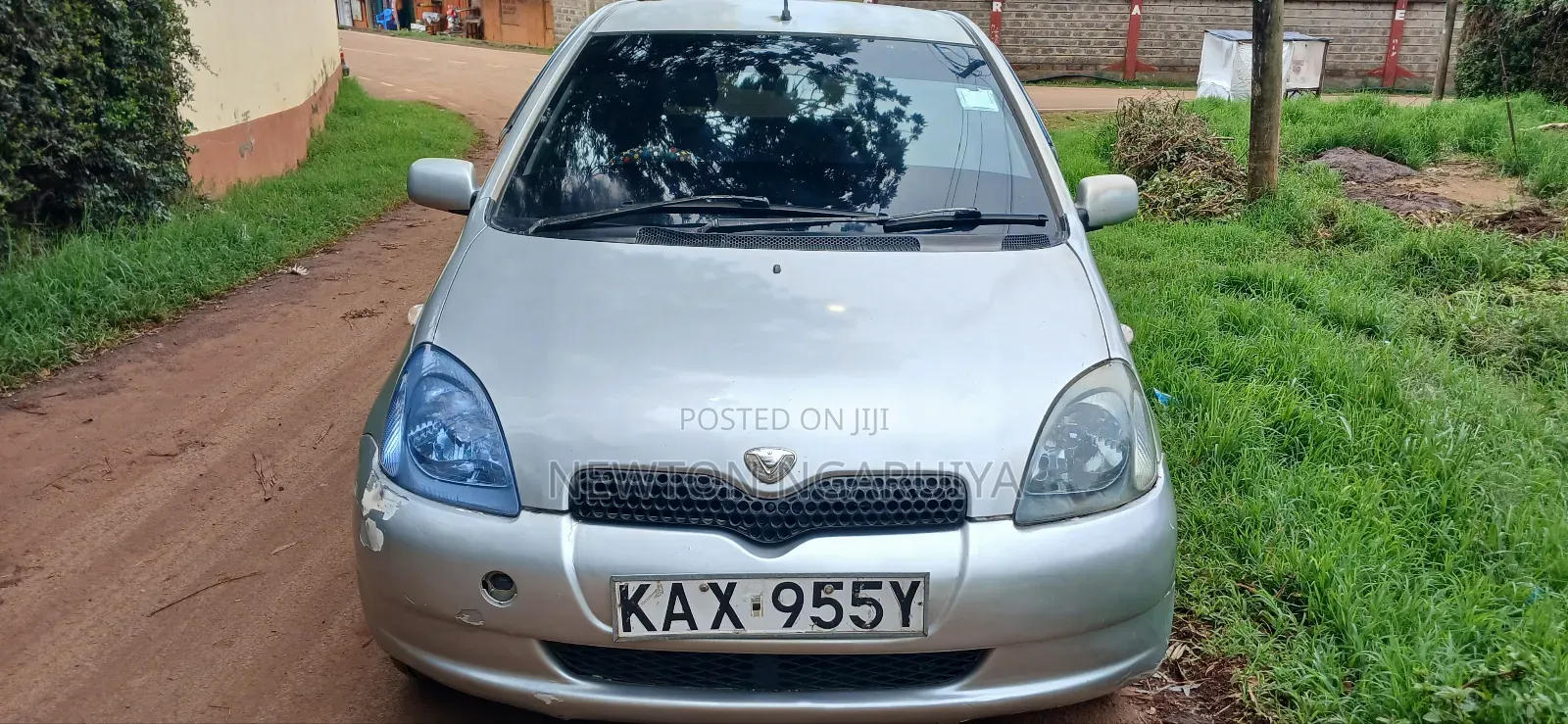 Toyota Vitz 1.0 FWD 5dr 2002 Silver